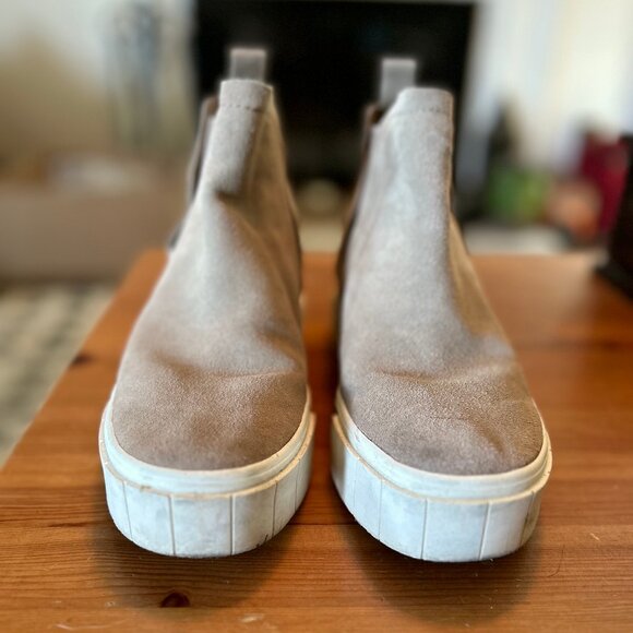Dolce Vita Taupe Suede Ankle Platform Bootie Women's Size 8.5M Good Condition - Picture 2 of 11